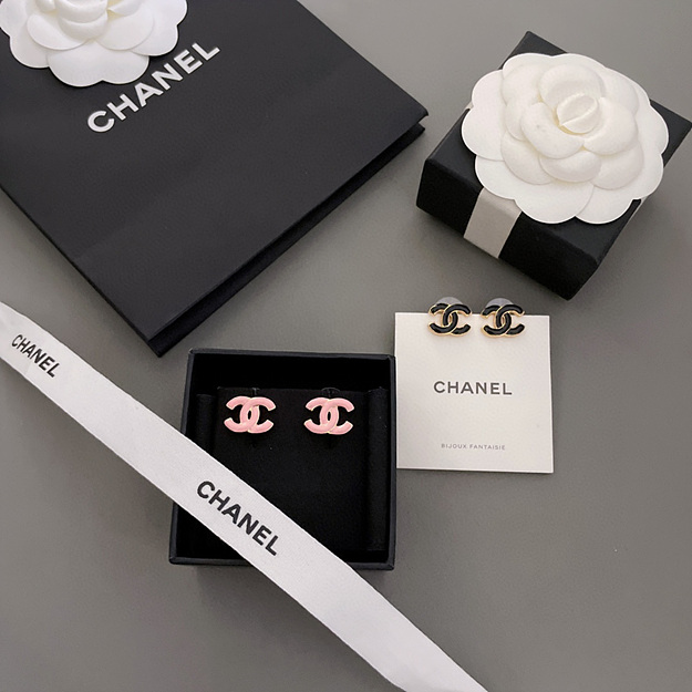 샤넬 스몰 에나멜 더블 c 이어링