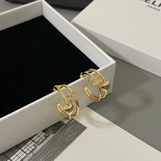 셀린느 하트 이어링