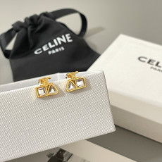 셀린느 언밸런스 큐빅 이어링