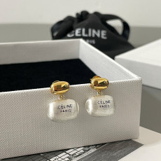 셀린느 무광 언밸런스 이어링