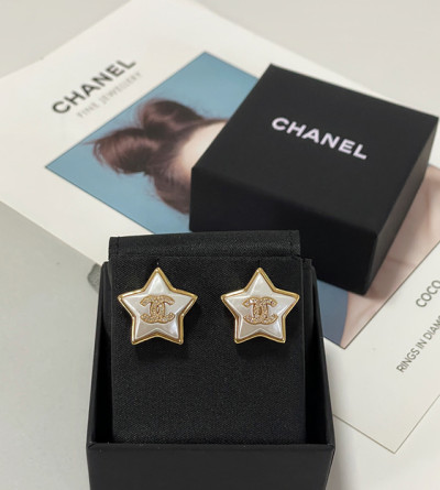샤넬 24 스타 귀걸이