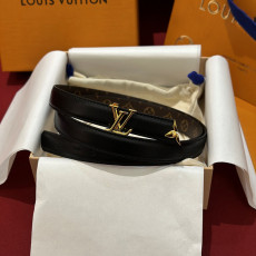 루이비통 프리티 리버서블 벨트