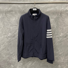 톰브라운 바람막이