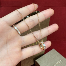 불가리 세르펜티 바이퍼 목걸이