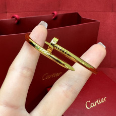 까르띠에 저스트 앵끌루 팔찌