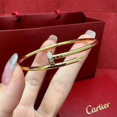 까르띠에 저스트 앵끌루 팔찌