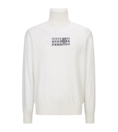 메종마르지엘라 M6 펀칭 폴라 니트