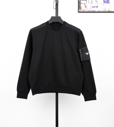 프라다 포켓 맨투맨