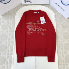 버버리 자수 니트