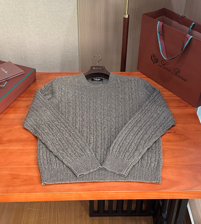 로로피아나 꽈베기 니트