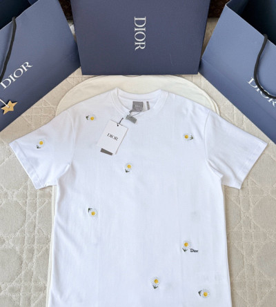 디올 자수 반팔