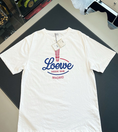 로에베 프린팅 반팔