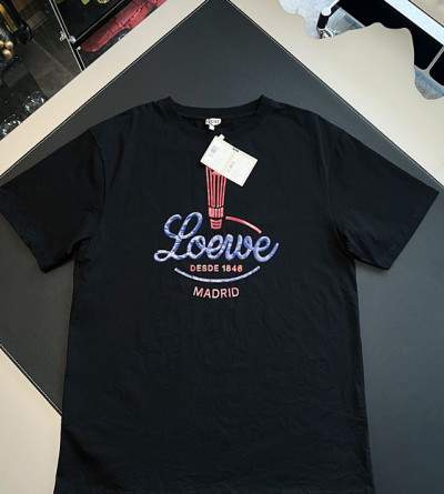 로에베 프린팅 반팔