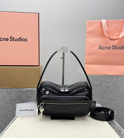 아크네스튜디오 카메라 숄더 백 스몰